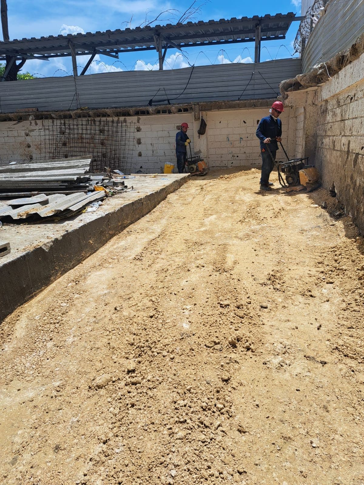 Relleno y Compactación Torre 811 — imagen 2